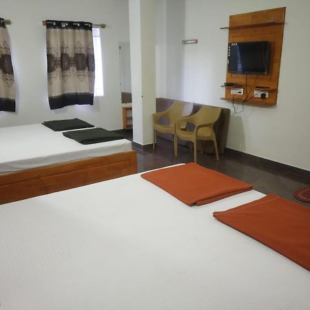Thirumala Inn Yelagiri Eksteriør bilde
