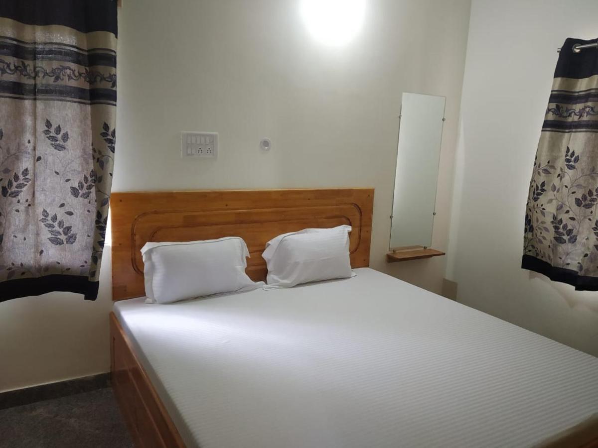 Thirumala Inn Yelagiri Eksteriør bilde