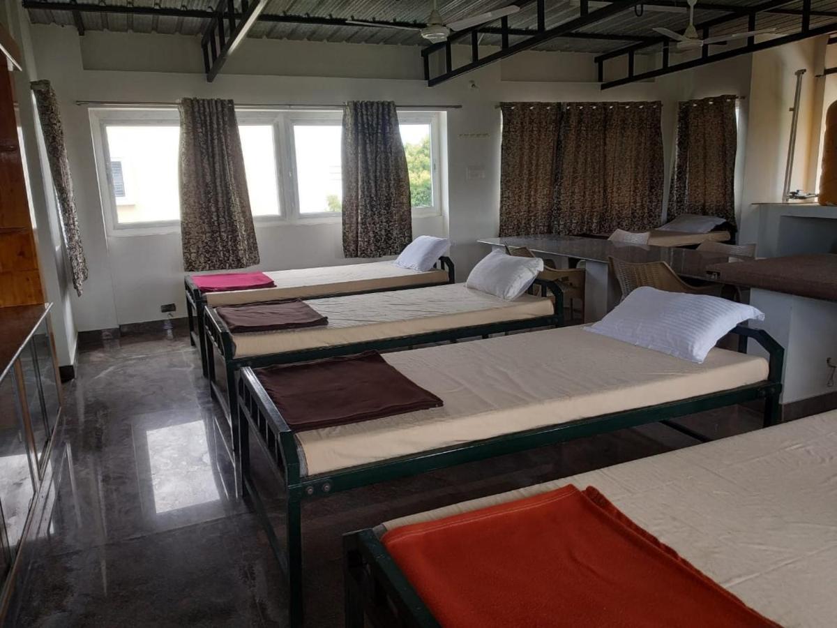 Thirumala Inn Yelagiri Eksteriør bilde